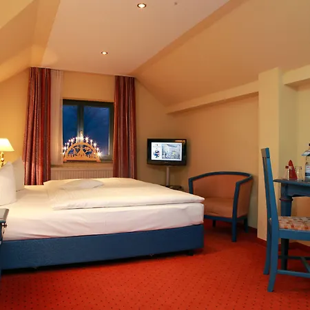 布特斯豪斯厄布格米赫特酒店 酒店 塞芬