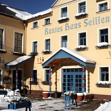 Отель Erbgericht Buntes Haus Зайфен