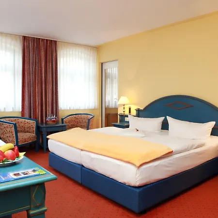 布特斯豪斯厄布格米赫特酒店 3*