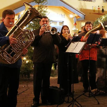 布特斯豪斯厄布格米赫特酒店 3* 塞芬