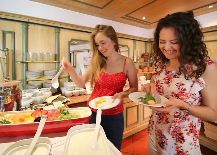 Erbgericht Buntes Haus 3*