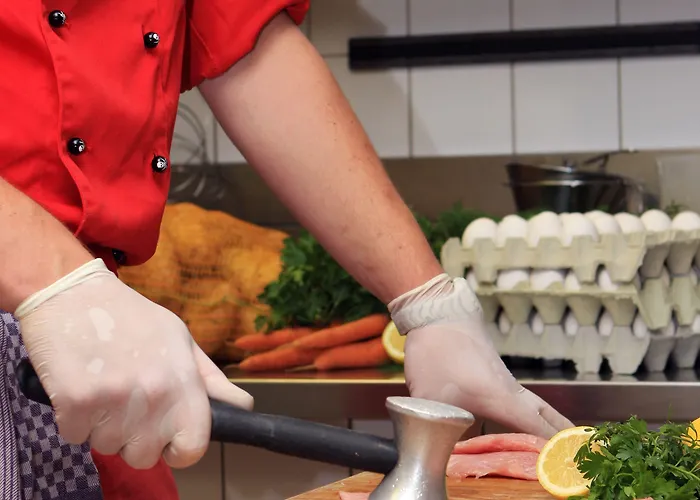 فندق Erbgericht Buntes Haus