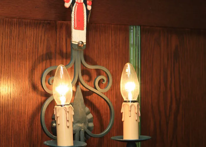 Erbgericht Buntes Haus فندق