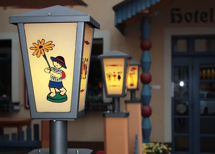 فندق Erbgericht Buntes Haus