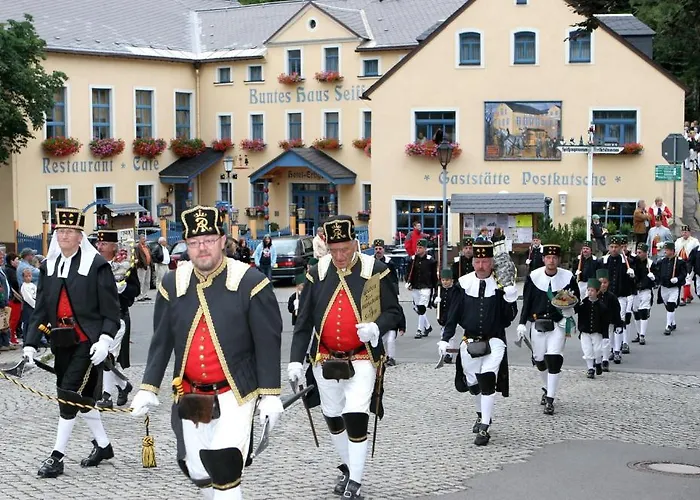 Erbgericht Buntes Haus 3*